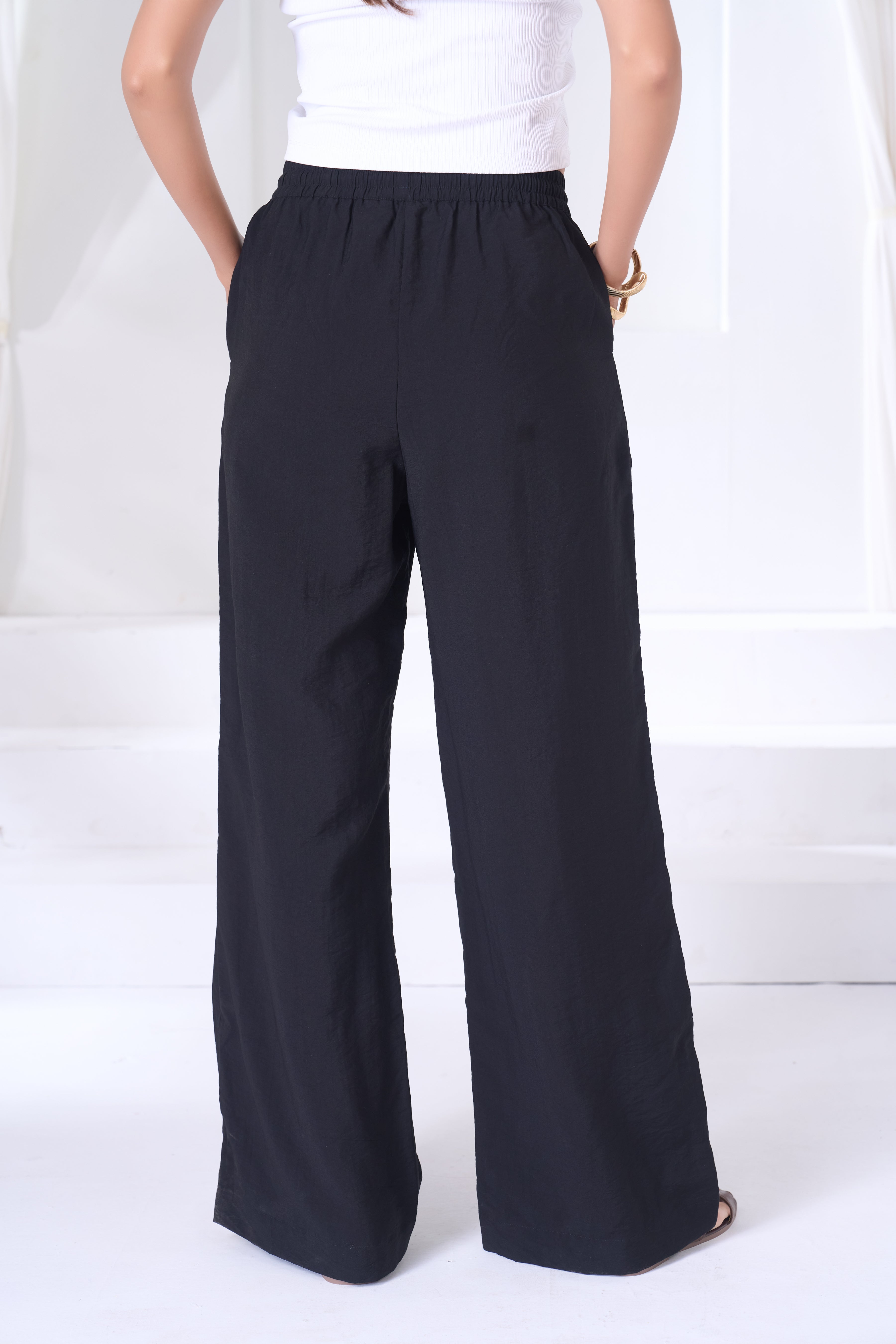 Drowstring Wide Leg Pant